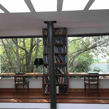 Amazing Mezzanine House With Garden - Centre