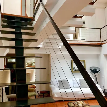 Amazing Mezzanine House With Garden - Centre * Lisbon