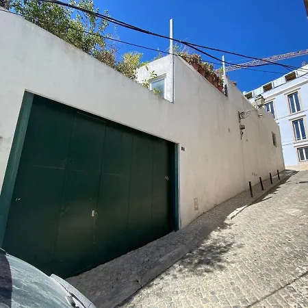 Amazing Mezzanine House With Garden - Centre