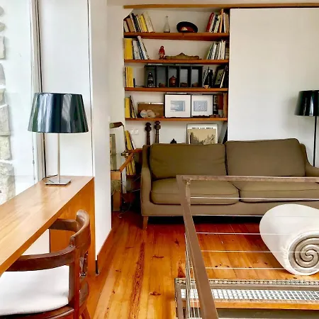 Apartment Amazing Mezzanine House With Garden - Centre Lisbon