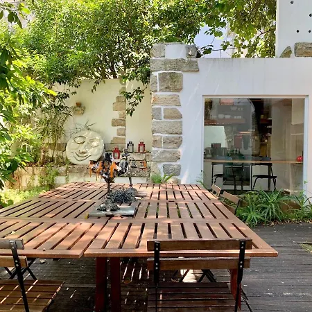 Apartment Amazing Mezzanine House With Garden - Centre *