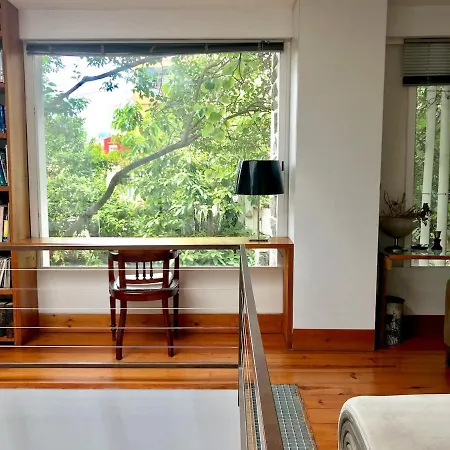 公寓 Amazing Mezzanine House With Garden - Centre *