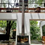 Amazing Mezzanine House With Garden - Centre *